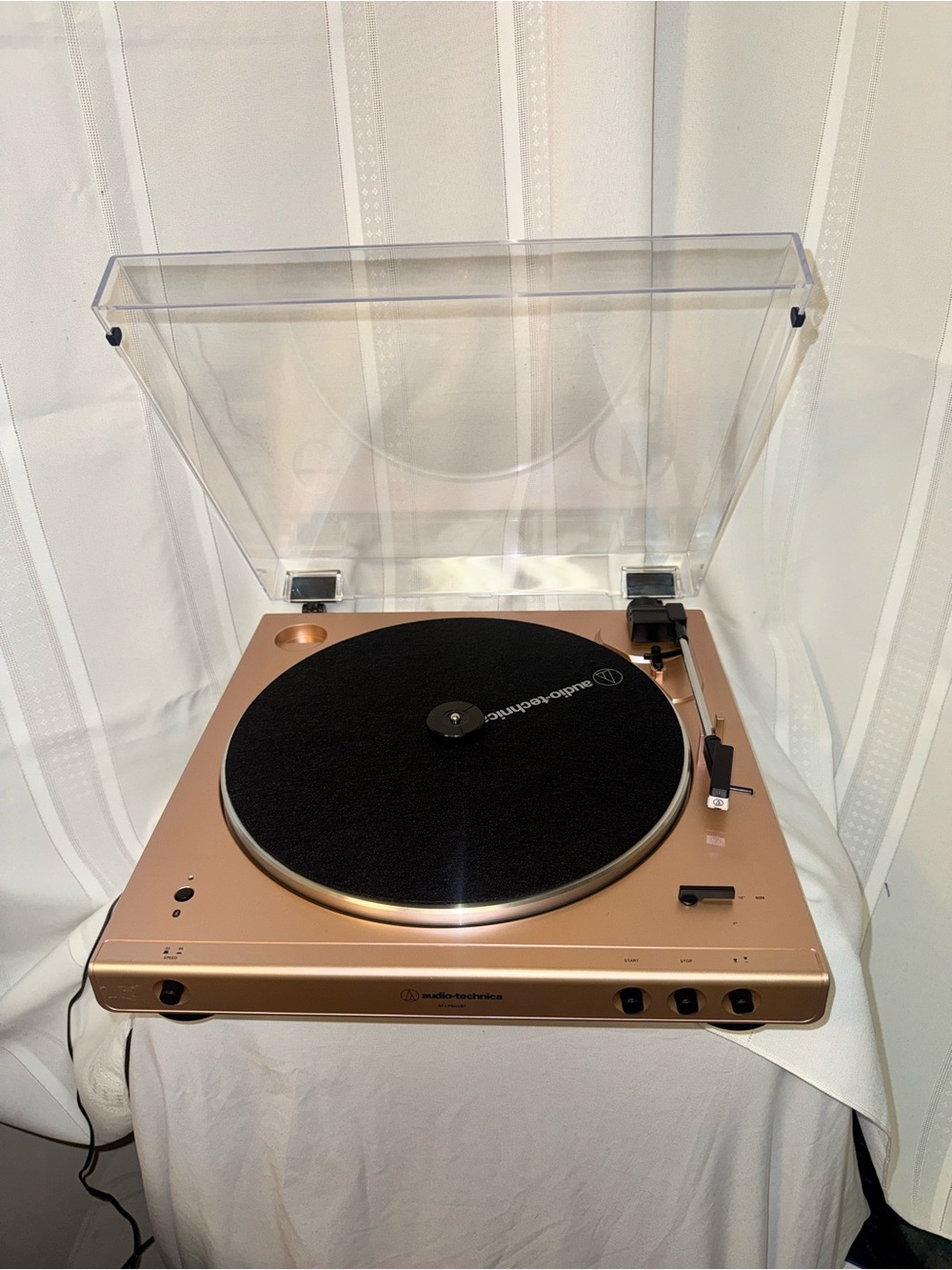 Audio Technica Rose Gold Turntable with Clear Dust Cover Bluetooth